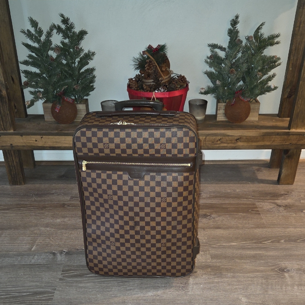 Louis Vuitton Damier Pégase 55 Roller Luggage, Carry-On